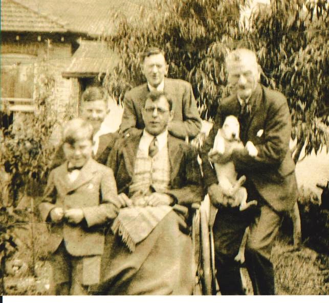1935 Abbotsford Frank Roper and family edited